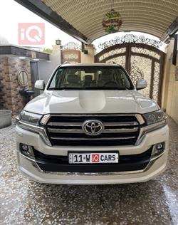 تويوتا لاندكروزر